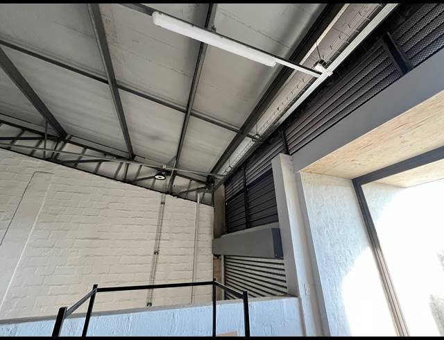 211M² FACTORY FOR SALE IN SHAKAS HEAD